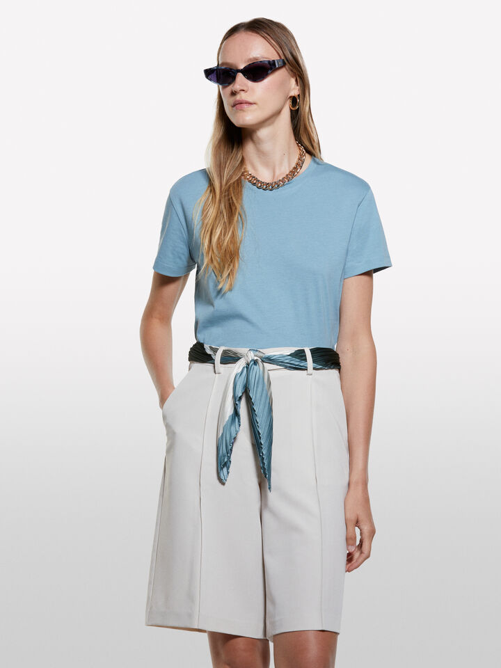 Puderblaues T-Shirt mit kastiger Passform - kurzärmeliges t-shirt für damen - Azurblau | Sisley image number 3